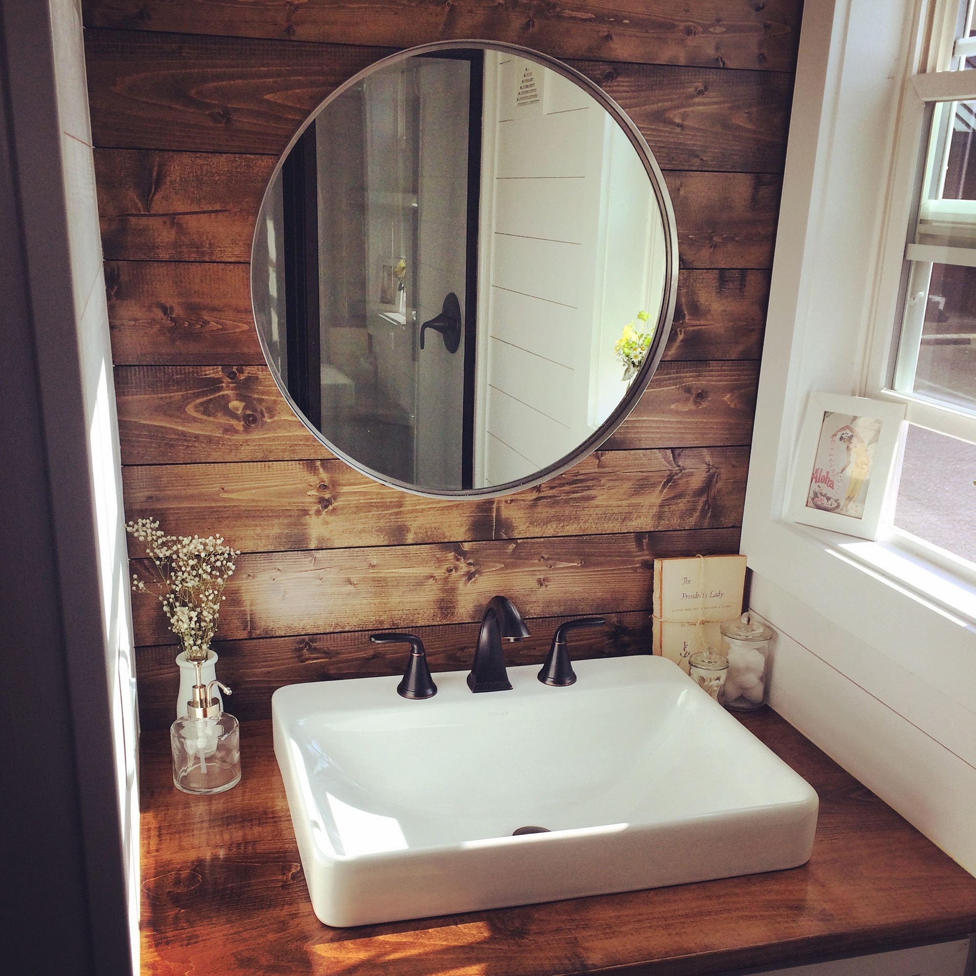 5 Small Bathroom Hacks You Can Use In Your tiny Home