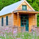 Upgrade Your Life By Downsizing: The Benefits of Tiny House Living