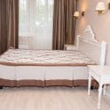 Which Small Bedroom Design Would Make Your Tiny House Look Bigger?