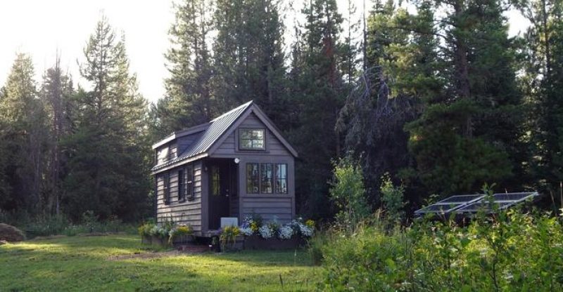 What Kinds of Heavy Equipment Do You Need to Build a Tiny Home?