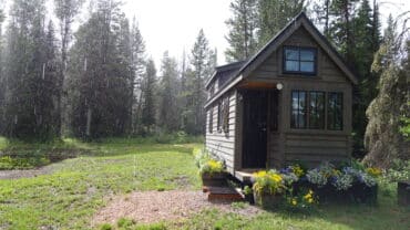 How to Maintain Privacy in Your Tiny Home